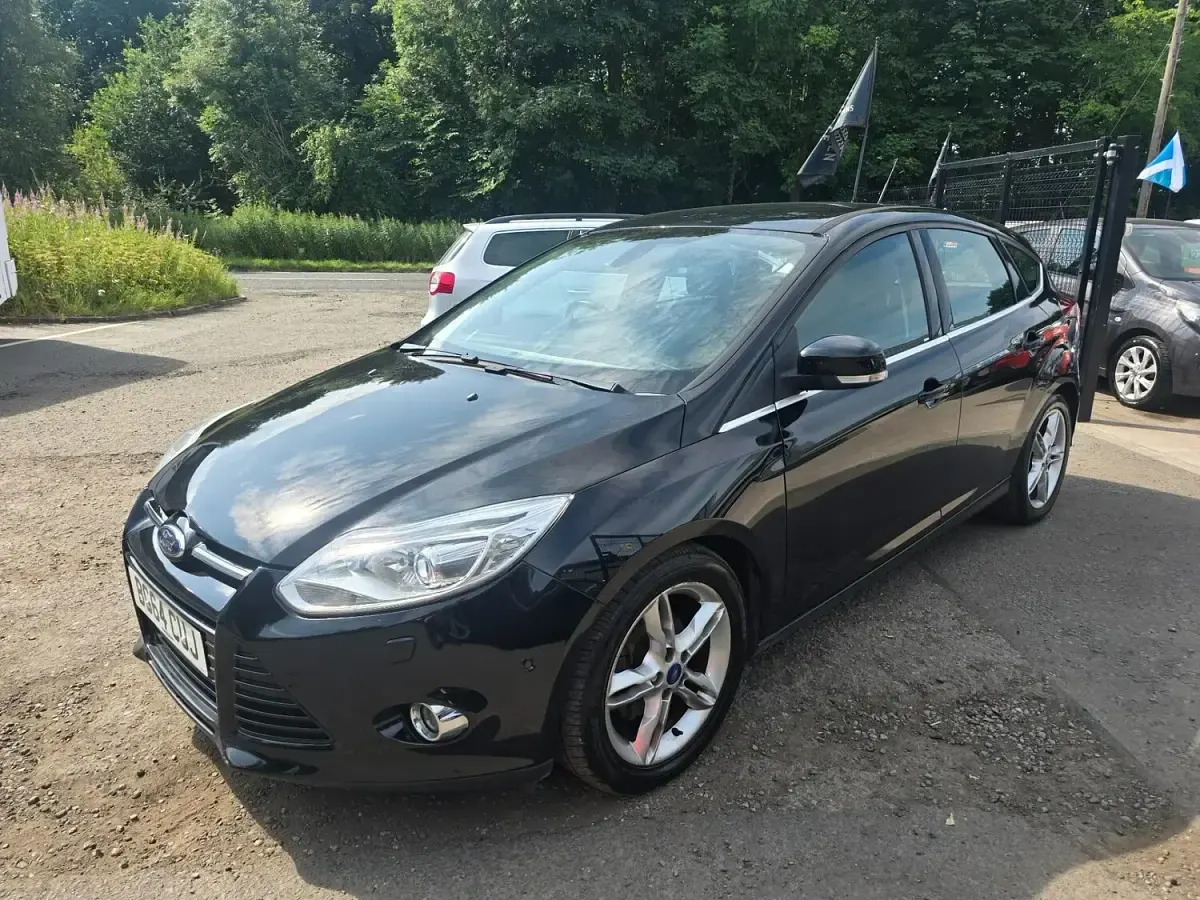 Used Ford Focus Titanium X 115 HP (84 kW) 2014 Black Hatchback
