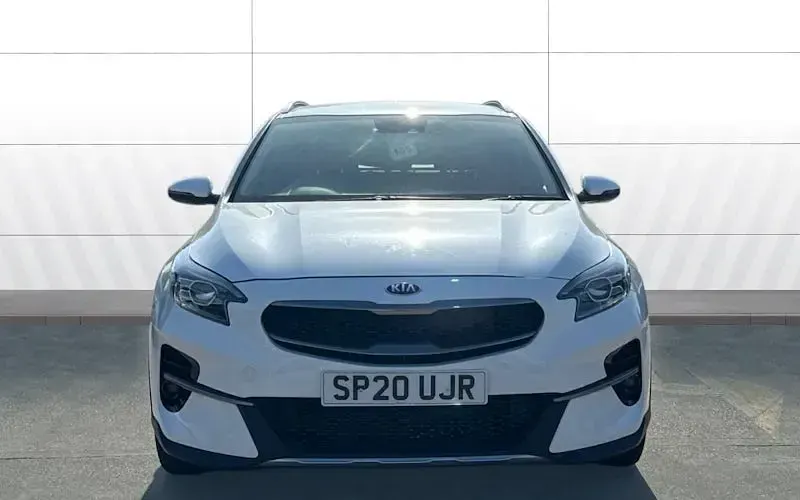 Used Kia XCeed 140 HP (102 kW) 2020 White SUV