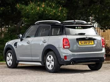 Używany Mini Cooper 136 KM (100 kW) 2018 Szary Hatchback