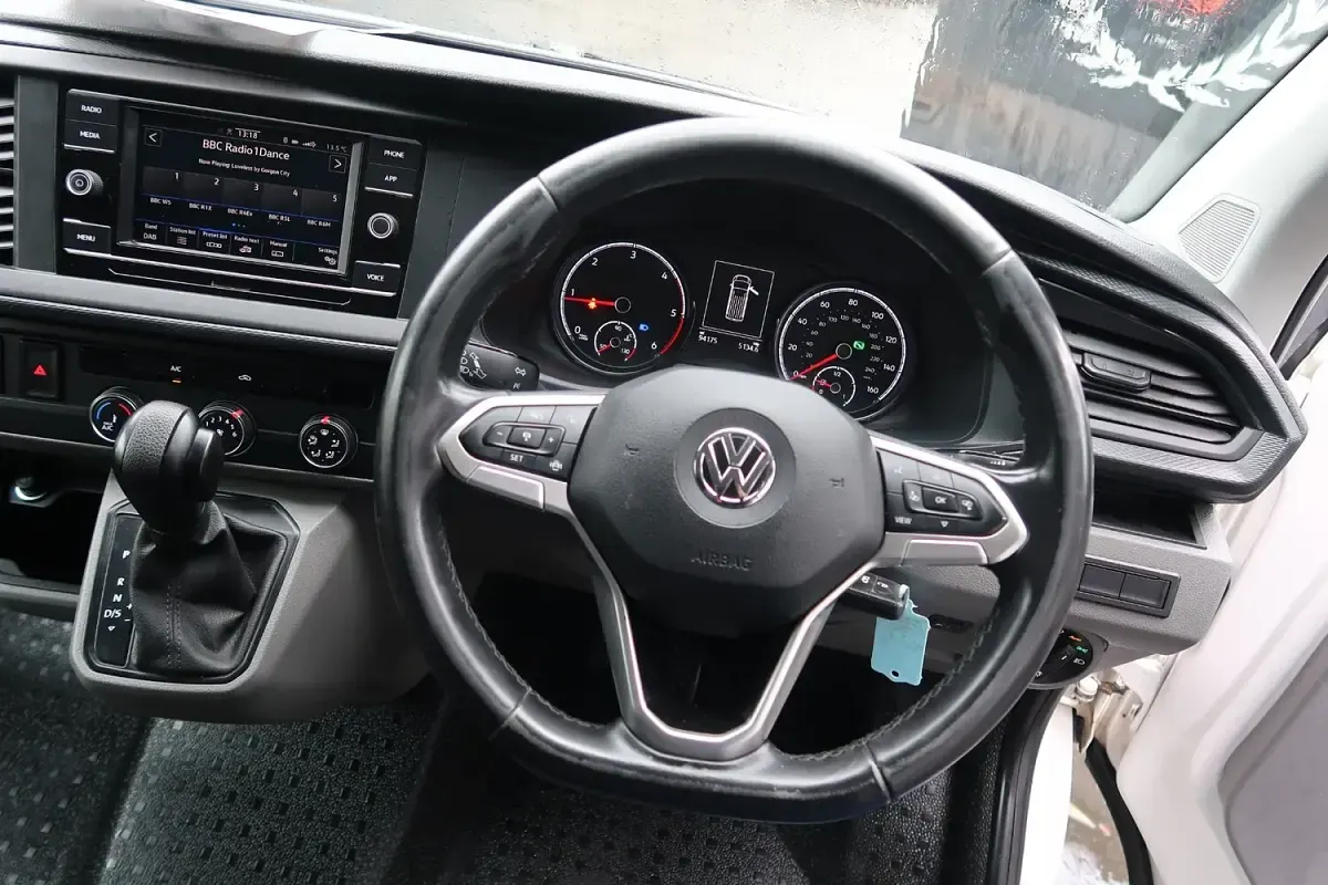 Used VW T6.1 Highline 150 HP (110 kW) 2020 White Van