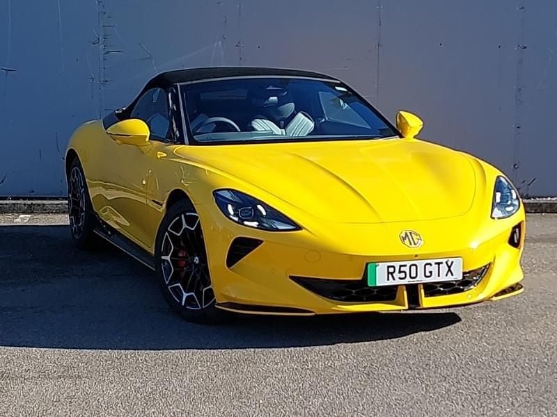 Used MG Cyberster Trophy 250 kW (340 HP) 2024 Yellow Cabriolet