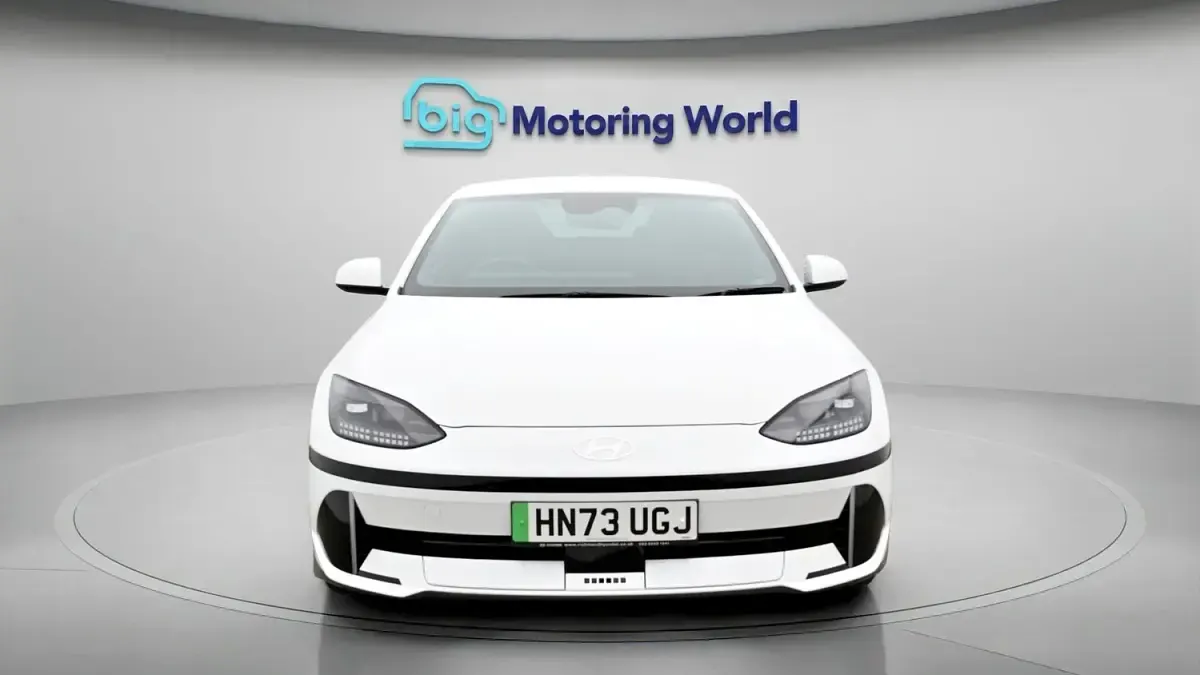 Used Hyundai Ioniq 6 Premium 239 kW (325 HP) 2023 White Sedan