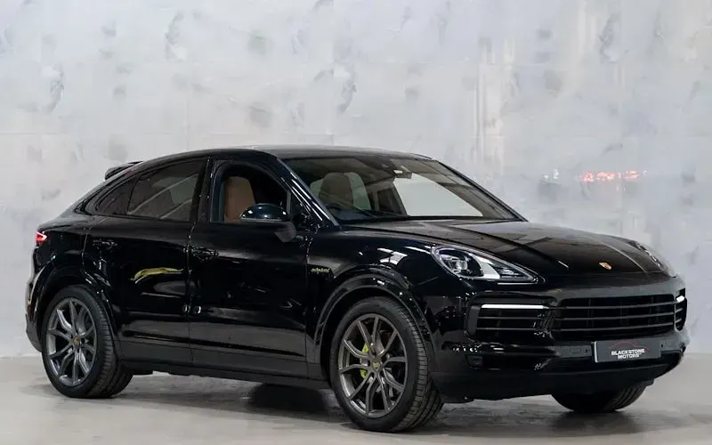Used Porsche Cayenne Platinum Edition 462 HP (339 kW) 2022 SUV