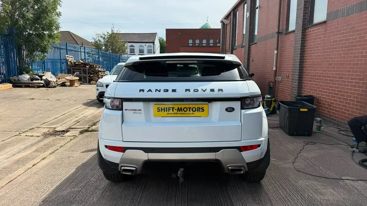 Used Land Rover Range Rover evoque Dynamic 190 HP (139 kW) 2012 White SUV