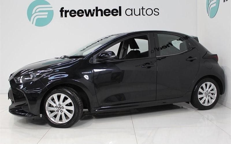 Used Toyota Yaris Hybrid 116 HP (85 kW) 2025 Hatchback