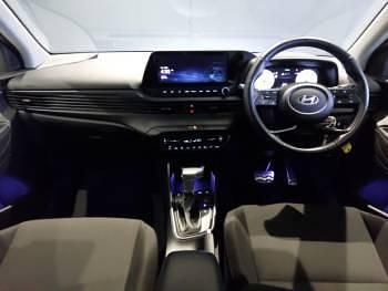 Used Hyundai Bayon Premium 100 HP (73 kW) 2024 Green SUV