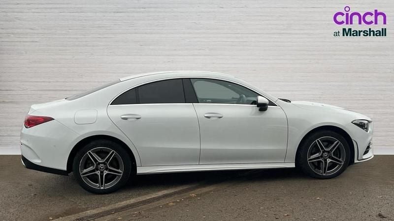 Used Mercedes E250 AMG Line Premium 218 HP (160 kW) 2022 White