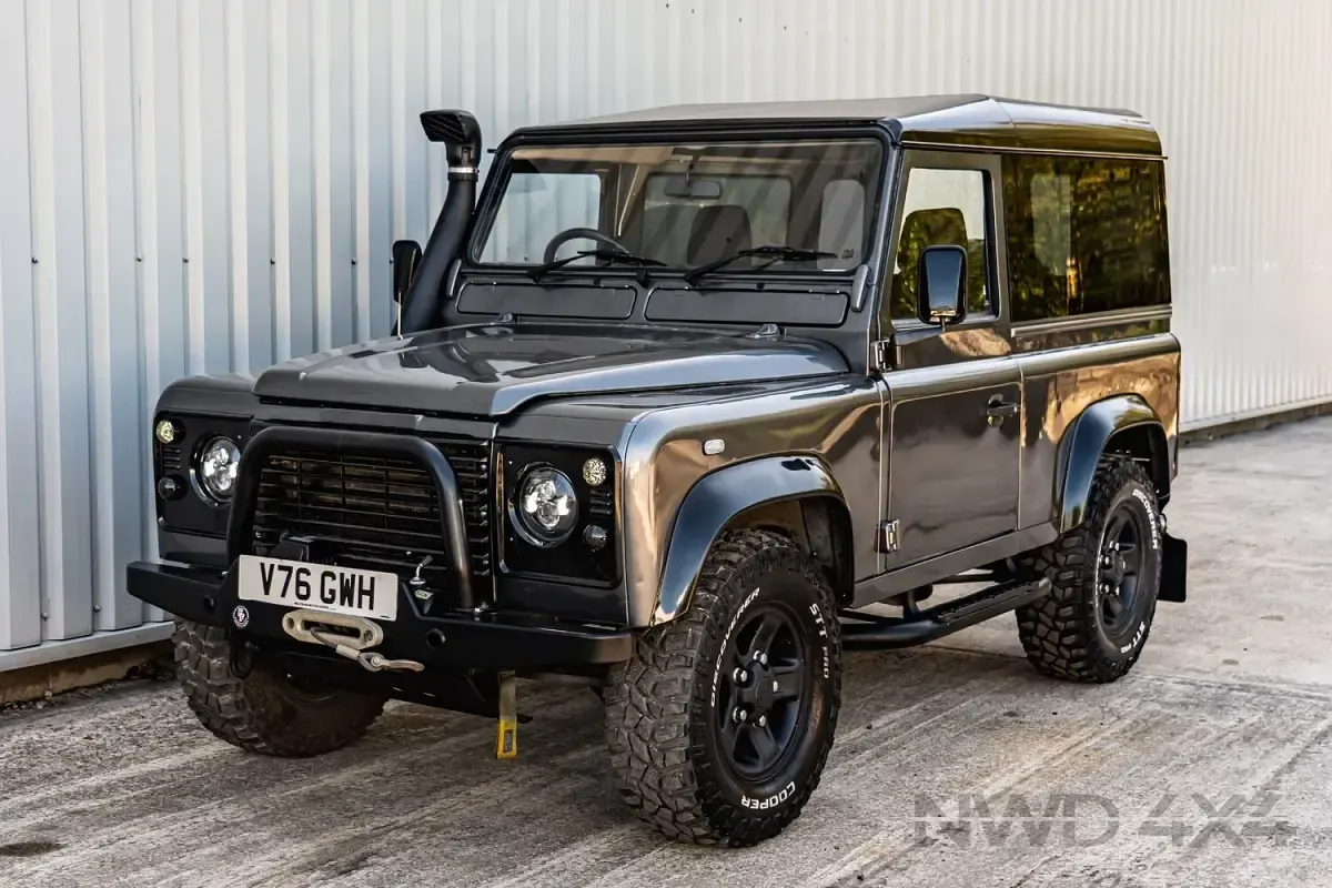 Used Land Rover Defender 2000 Grey Estate