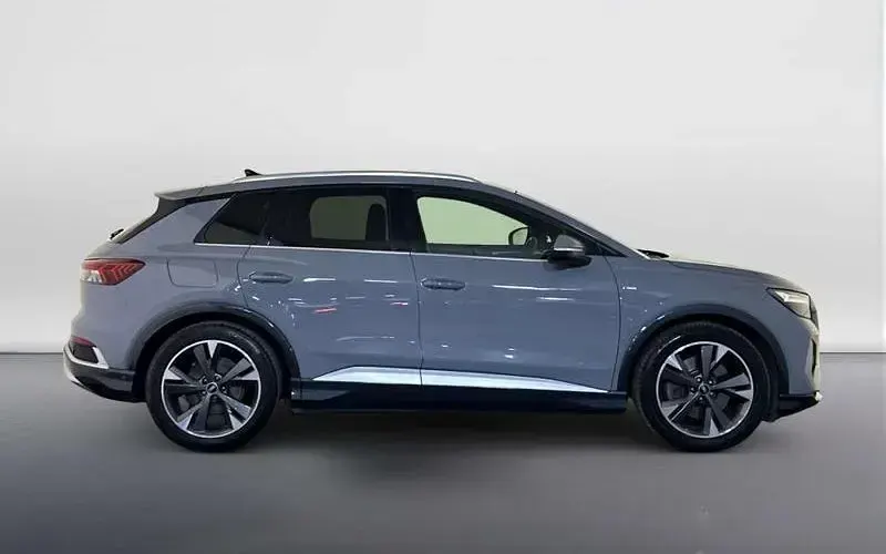 Used Audi Q4 e-tron S-Line 150 kW (204 HP) 2022 Grey SUV