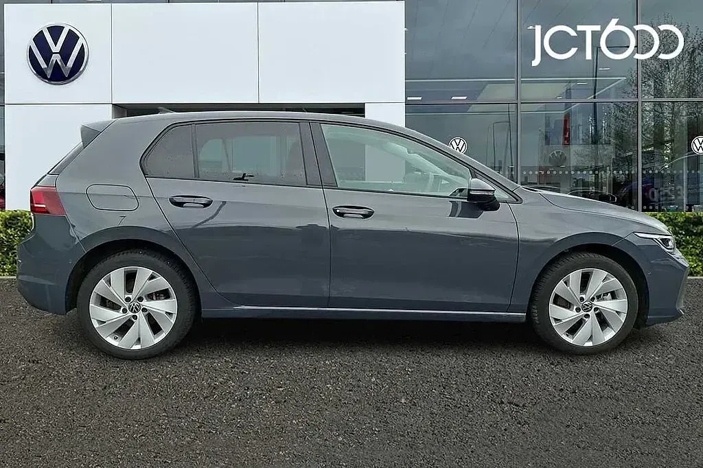 Used VW Golf VIII Match 204 HP (150 kW) 2025 Grey Hatchback