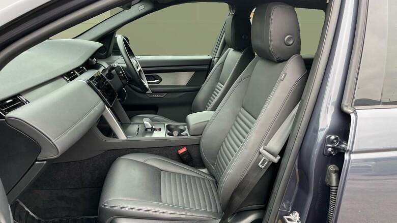 Used Land Rover Discovery Sport HSE Dynamic 249 HP (183 kW) 2024 SUV