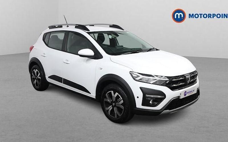 Used Dacia Sandero Prestige 91 HP (66 kW) 2022 White Hatchback