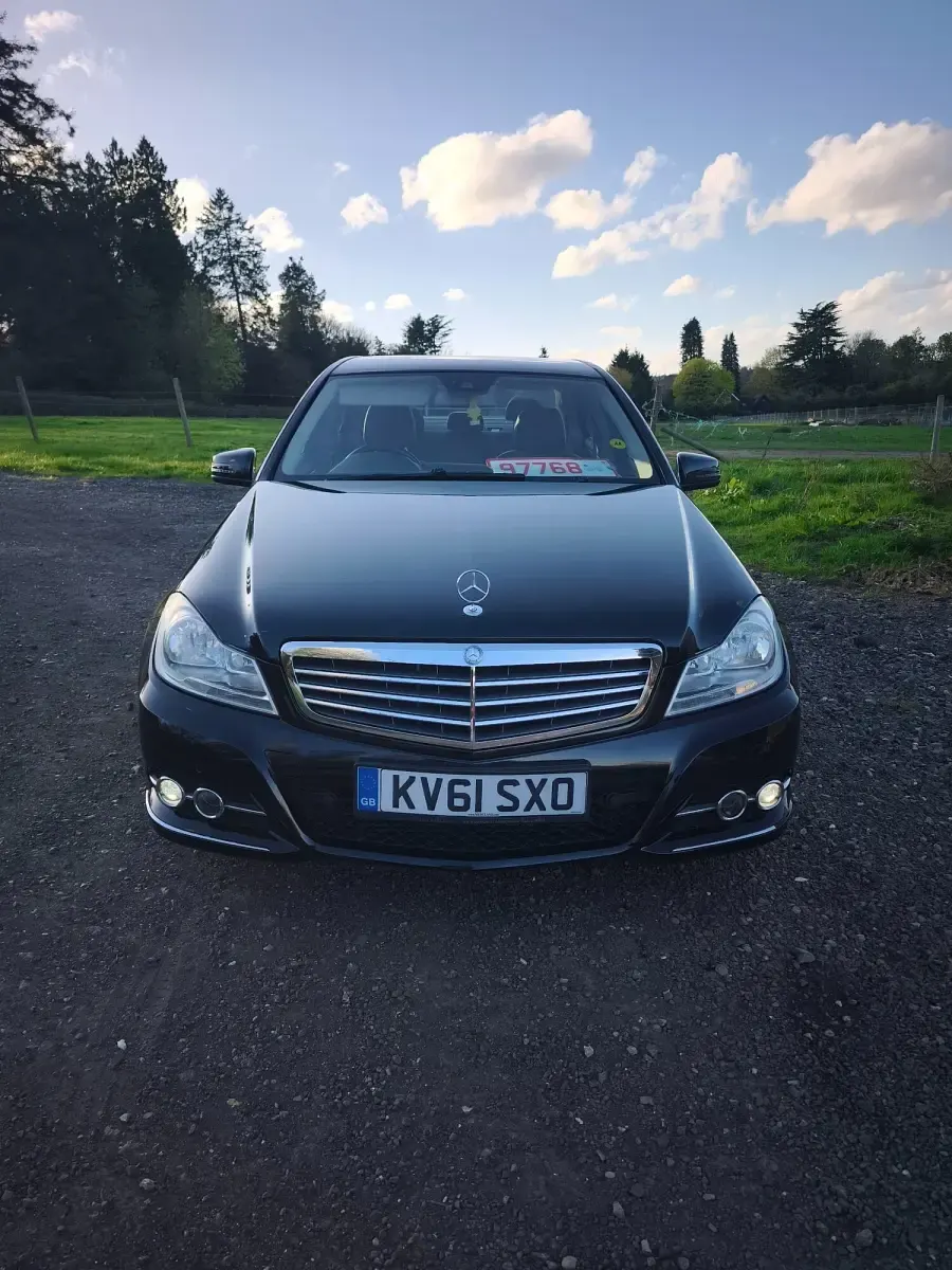 Used Mercedes C220 Elegance 2011 Black Sedan