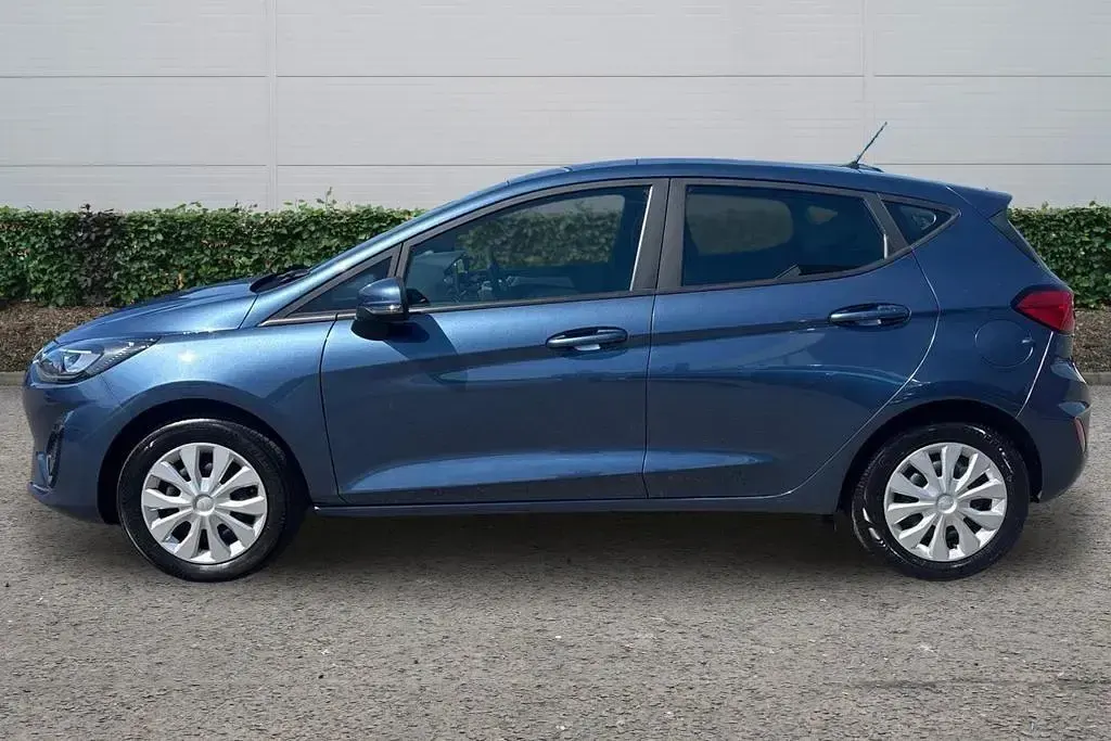 Used Ford Fiesta Trend 75 HP (55 kW) 2023 Blue Hatchback