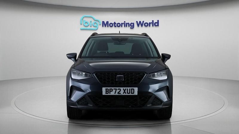 Used Seat Arona SE 94 HP (69 kW) 2023 Grey SUV