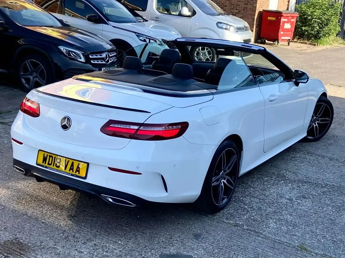 Used Mercedes E220 AMG line 194 HP (142 kW) 2018 White Cabriolet