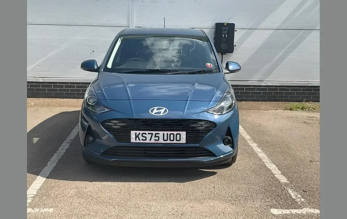 New Hyundai i10 Premium 77 HP (56 kW) 2025 Blue Hatchback