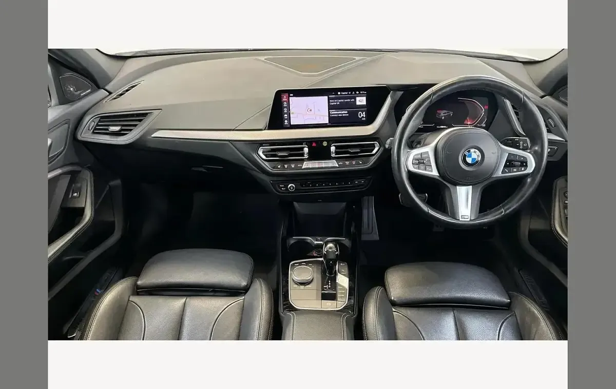 Used BMW 118 M Sport 134 HP (98 kW) 2021 White Hatchback