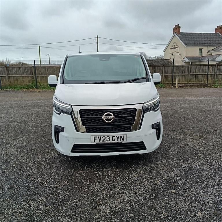 Used Nissan Primastar Acenta 110 HP (80 kW) 2023 White MPV