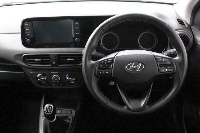 Used Hyundai i10 SE 84 HP (61 kW) 2020 Blue Hatchback