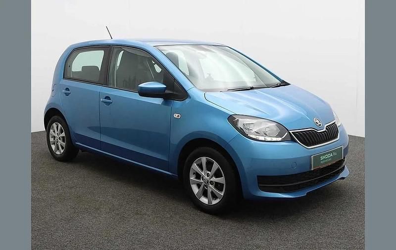 Used Skoda Citigo SE 58 HP (42 kW) 2017 Crystal blue metallic Hatchback