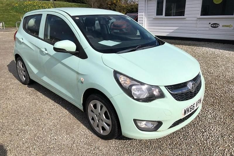 Used Vauxhall Viva 75 HP (55 kW) 2016 Green Hatchback