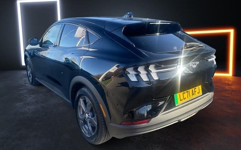 Used Ford Mustang Standard Range 269 HP (197 kW) 2021 Black Estate