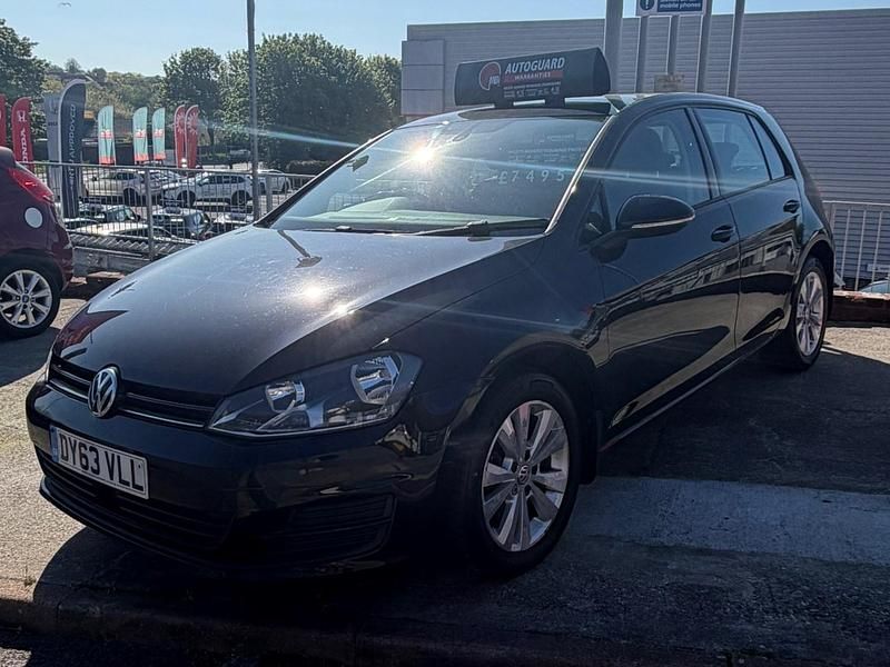 Begagnad VW Golf VII SE 2013 Svart Halvkombi