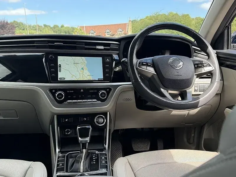 Used SsangYong Korando 136 HP (100 kW) 2022 Blue Estate