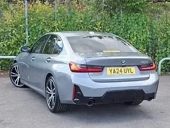 Usado BMW 320 M Sport 190 CV (139 kW) 2024 Gris Berlina