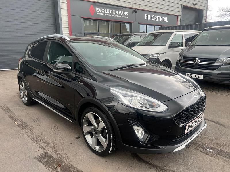 Used Ford Fiesta Active X 100 HP (73 kW) 2020 Black Hatchback