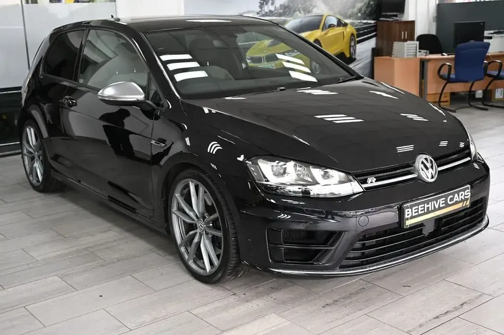 Used VW Golf VII R 2017 Black Hatchback