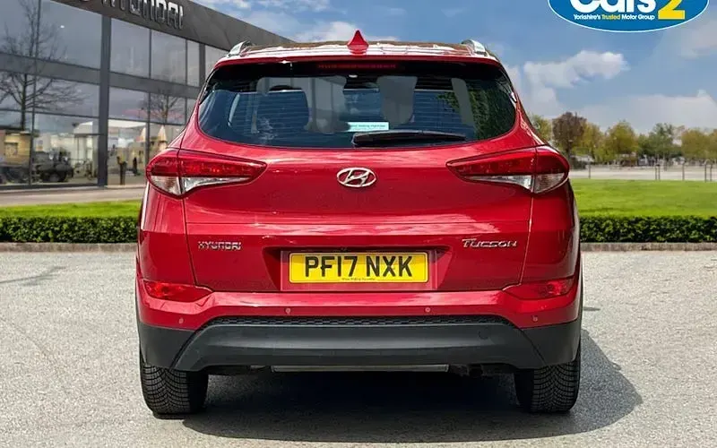 Używany Hyundai Tucson SE 116 KM (85 kW) 2017 Czerwony SUV