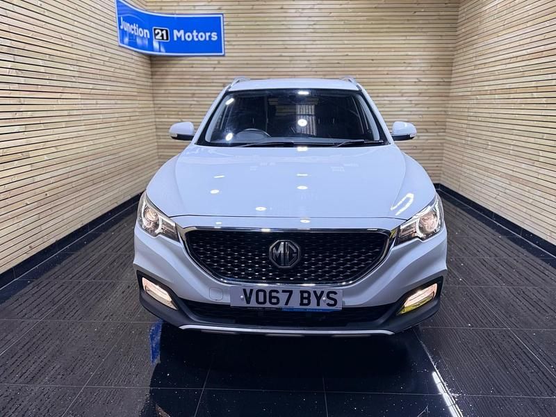 Used MG ZS Excite 106 HP (77 kW) 2018 White SUV