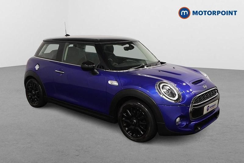 Used Mini Cooper S Classic 192 HP (141 kW) 2019 Blue Hatchback