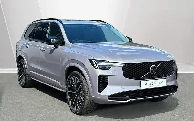 Usado Volvo XC90 Ultra 250 HP (183 kW) 2025 SUV