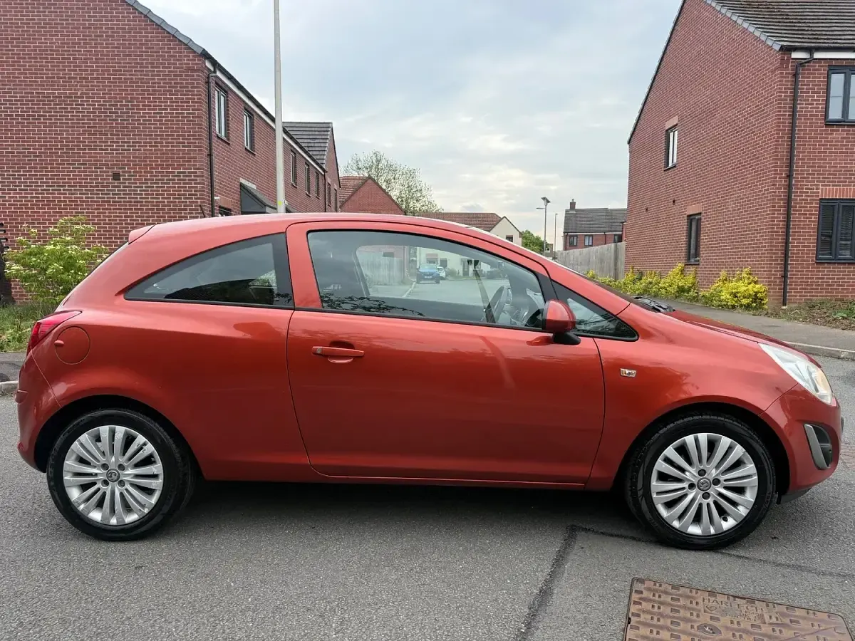 Used Vauxhall Corsa 2013 Orange Hatchback