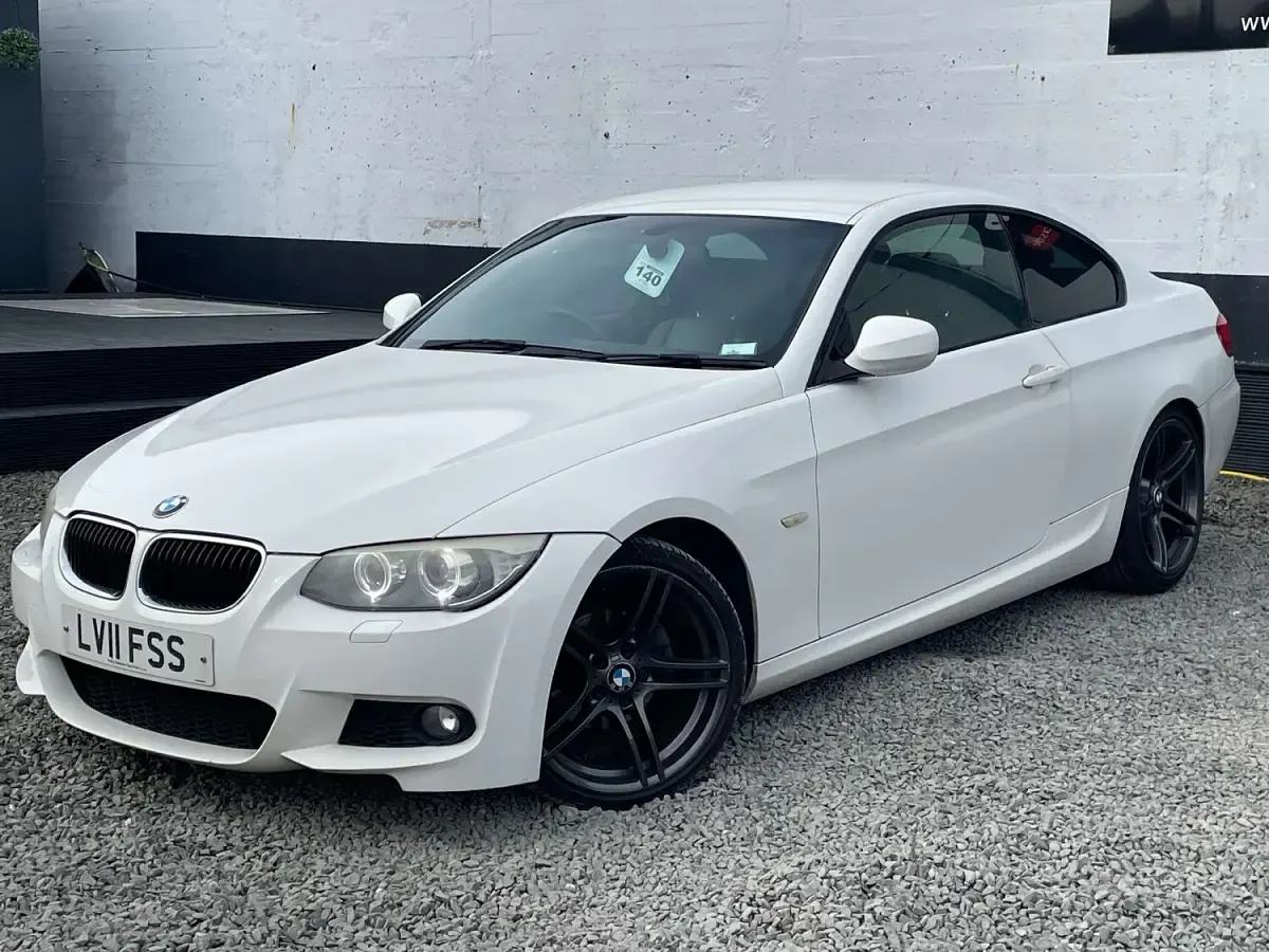 Used BMW 320 M Sport 170 HP (125 kW) 2011 White Coupe