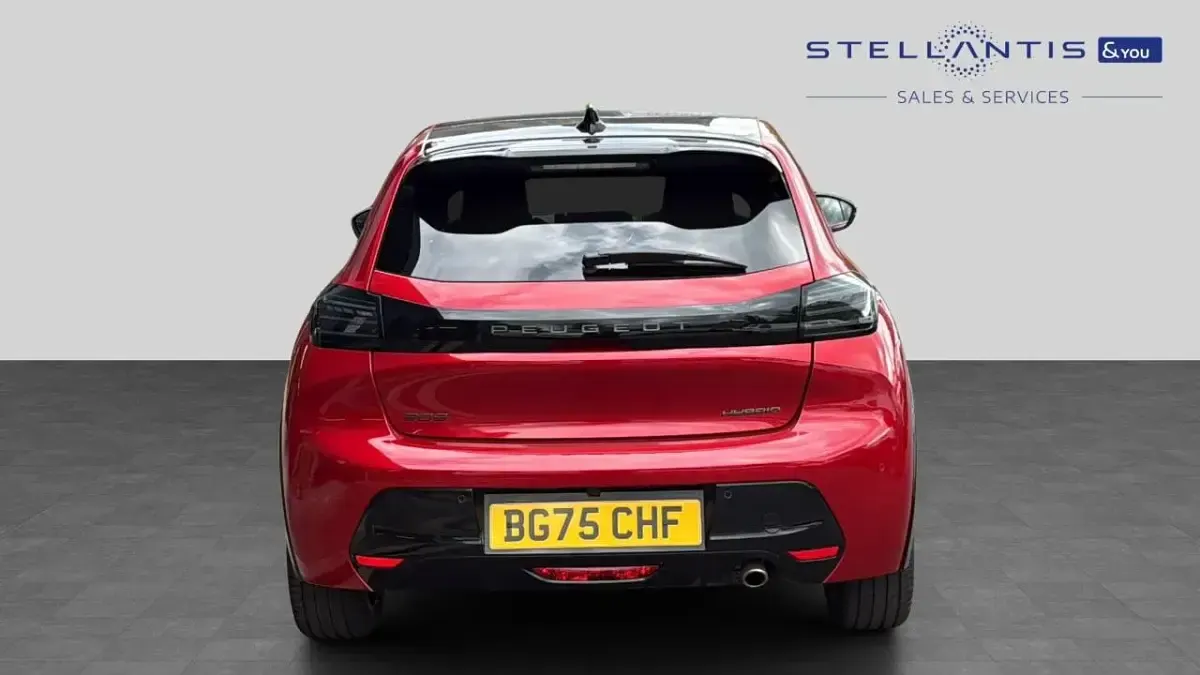 Used Peugeot 208 GT 108 HP (79 kW) 2025 Red Hatchback