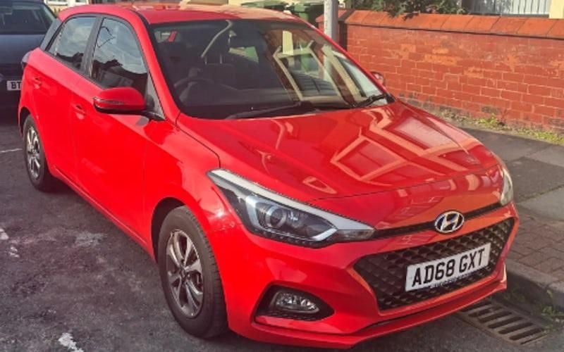 Red Used 2019 Hyundai i20 SE Hatchback | £11,699 (Fair price) - Image 1/1