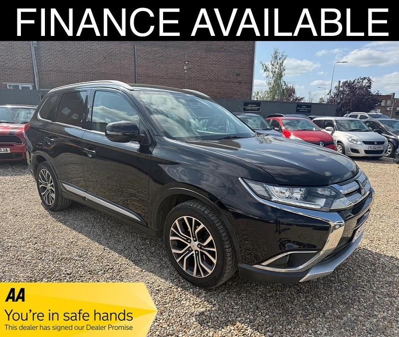Used Mitsubishi Outlander 147 HP (108 kW) 2017 Black SUV