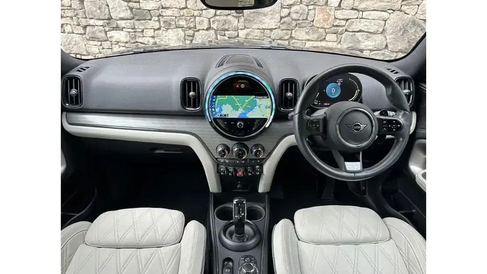 Used Mini Cooper S Countryman Exclusive 176 HP (129 kW) 2023 Black SUV
