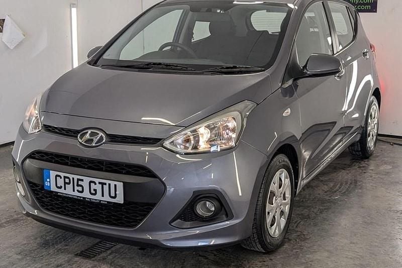 Grey Used 2015 Hyundai i10 SE Hatchback | £6,400 (Fair price) - Image 1/1