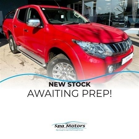 Red Used 2017 Mitsubishi L200 Warrior Pickup | £16,788 (A bit pricey) - Image 1/1