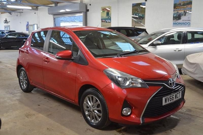 Red Used 2016 Toyota Yaris Hatchback | £6,995 (Fair price) - Image 1/1