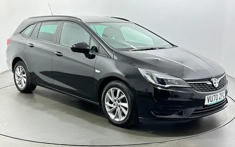 Used Vauxhall Astra Business Edition 122 HP (89 kW) 2020 Estate