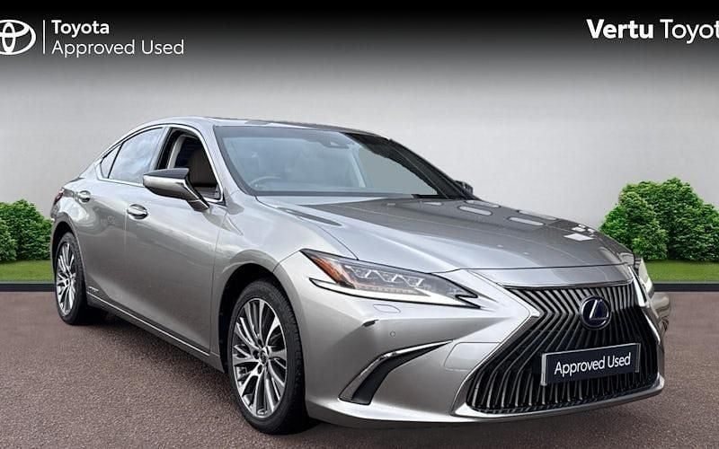 Used 2021 Lexus ES300H Sedan | £22,999 (Good price) - Image 1/4
