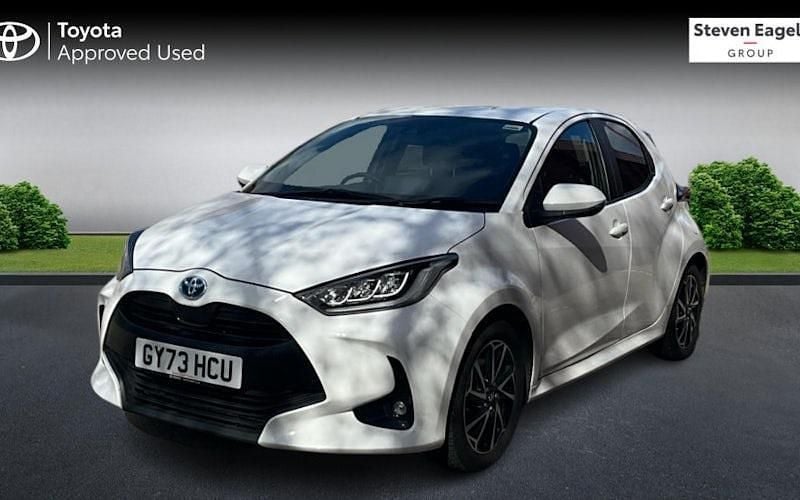 Used Toyota Yaris Hybrid Design 116 HP (85 kW) 2026 Hatchback