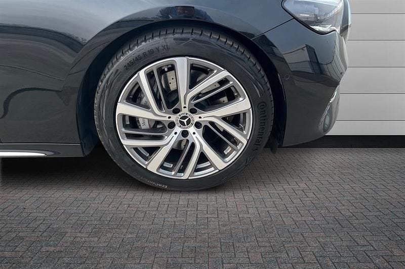 Begagnad Mercedes E200 Premium 204 HK (150 kW) 2025 Svart Sedan