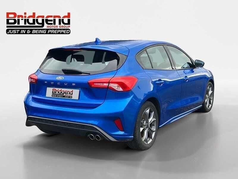 Used Ford Focus ST-Line 2019 Blue Hatchback